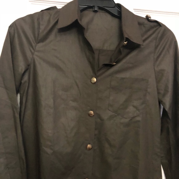 Beautiful green dress - Picture 3 of 6